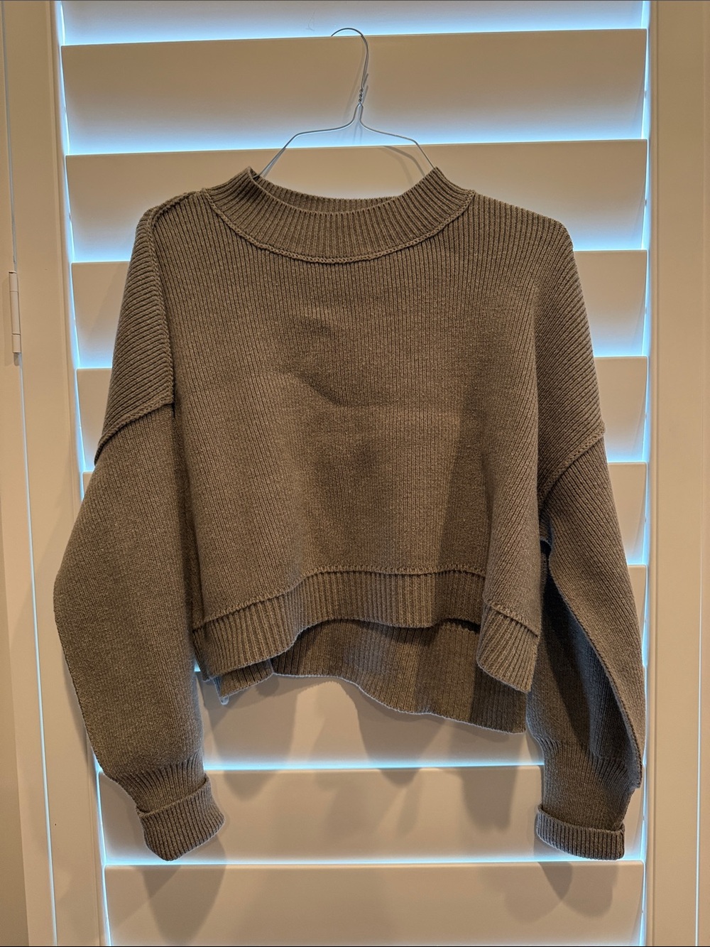 NWT Free People Women's Cropped Crewneck Sweater in Grey